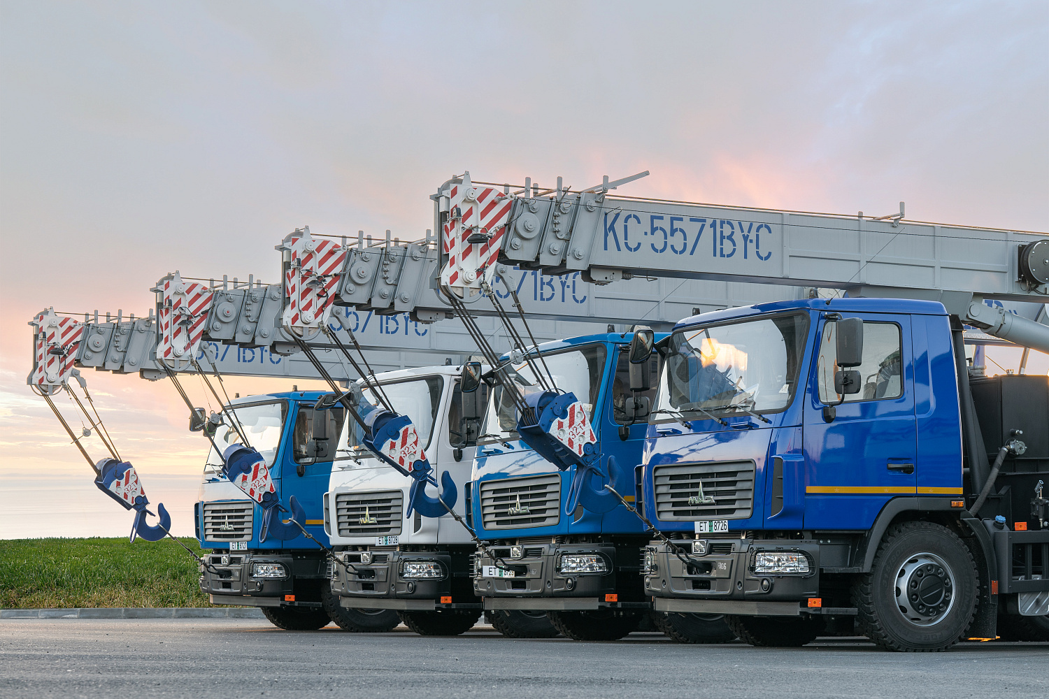 Банк «Открытие» и ООО «МАЗ-РУС» запустили совместную программу финансирования склада